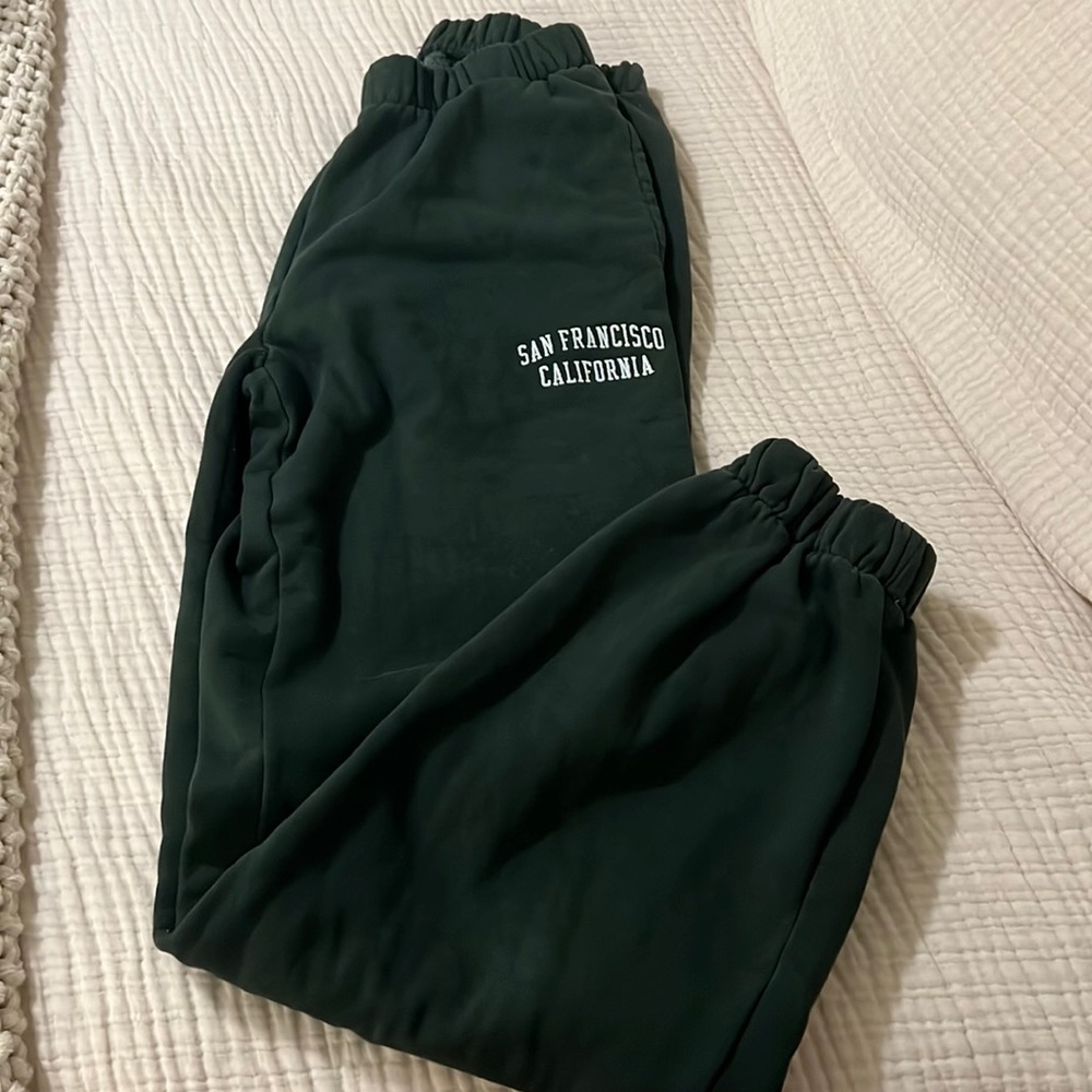 Brandy Melville sweats